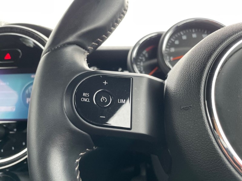 2022 (22) MINI HATCHBACK 1.5 Cooper Sport 3dr Auto 3448163