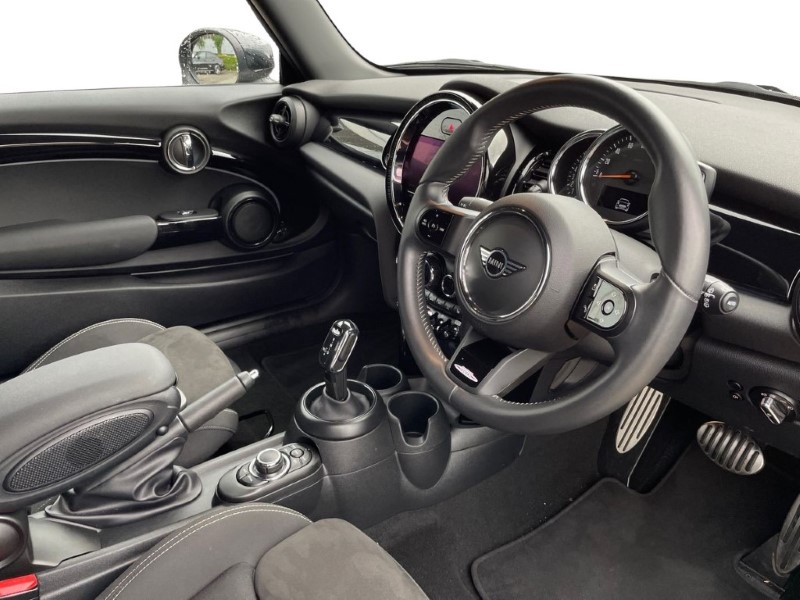 2022 (22) MINI HATCHBACK 1.5 Cooper Sport 3dr Auto 3448152