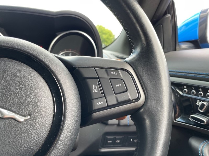 2017 (17) JAGUAR F-TYPE 3.0 S/C V6 British Design Edition 2dr Auto AWD 3425732