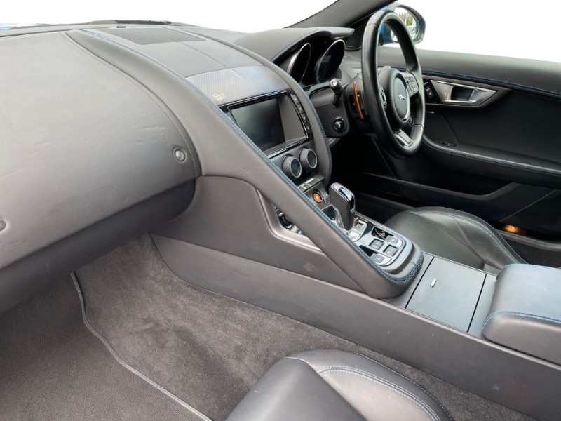 2017 (17) JAGUAR F-TYPE 3.0 S/C V6 British Design Edition 2dr Auto AWD 3425722