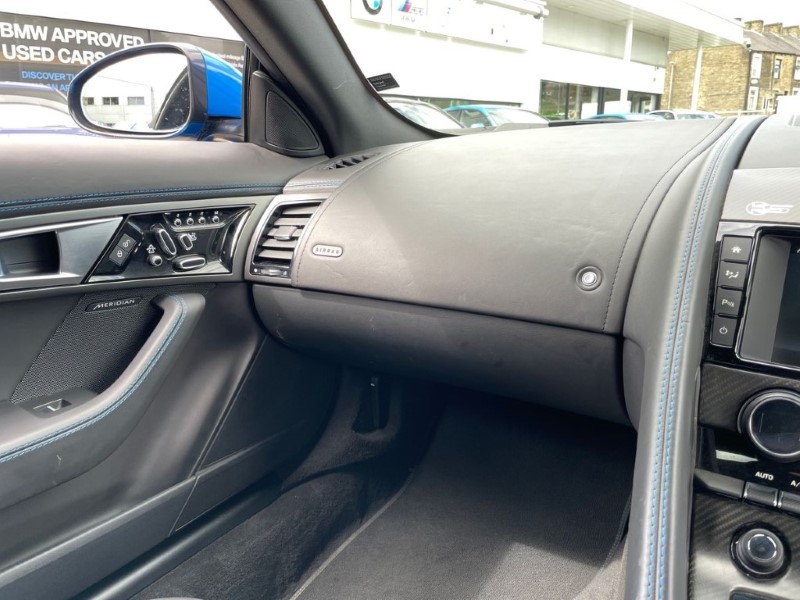 2017 (17) JAGUAR F-TYPE 3.0 S/C V6 British Design Edition 2dr Auto AWD 3425747