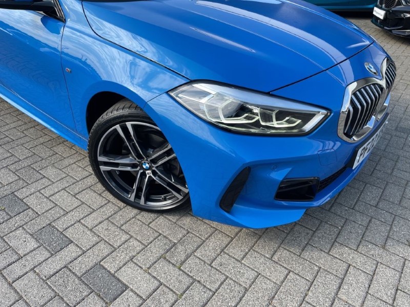 2022 (22) BMW 1 SERIES 118i [136] M Sport 5dr Step Auto [LCP] 3386957