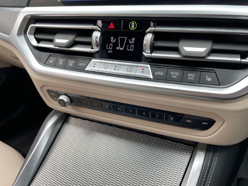 2022 (22) BMW 4 SERIES 420d MHT M Sport 2dr Step Auto 3404973