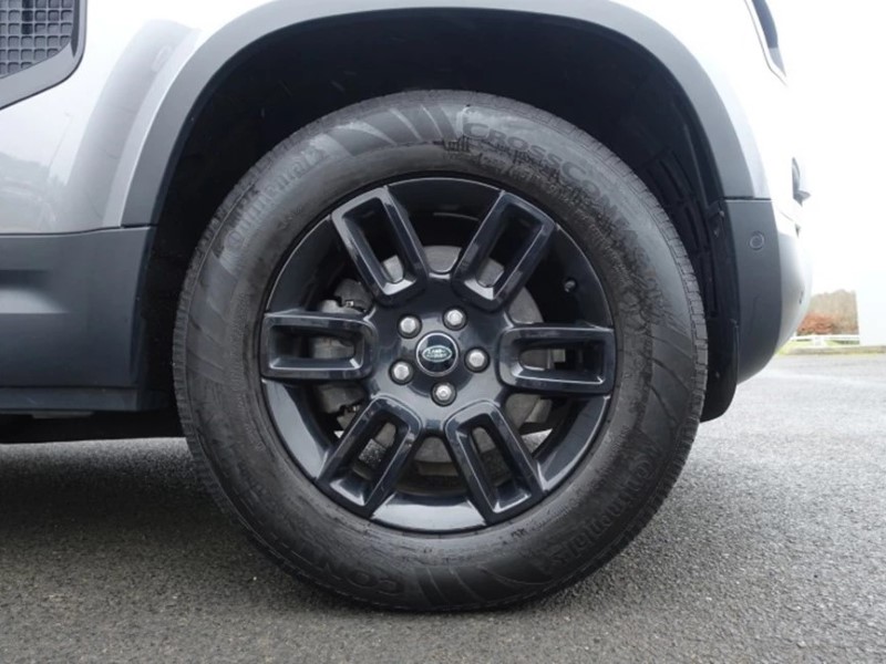 2023 (23) LAND ROVER DEFENDER 3.0 D250 SE 110 5dr Auto 5223677