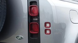 2023 (23) LAND ROVER DEFENDER 3.0 D250 SE 110 5dr Auto 5223697