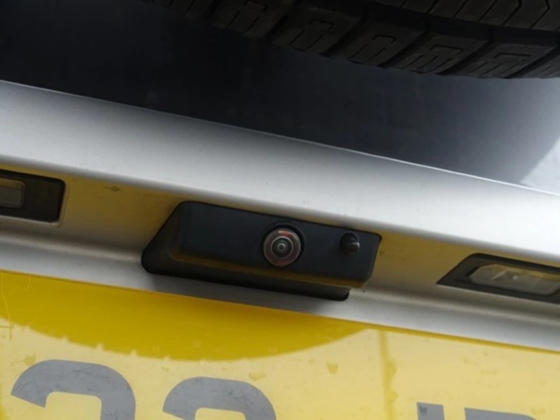 2023 (23) LAND ROVER DEFENDER 3.0 D250 SE 110 5dr Auto 5223699