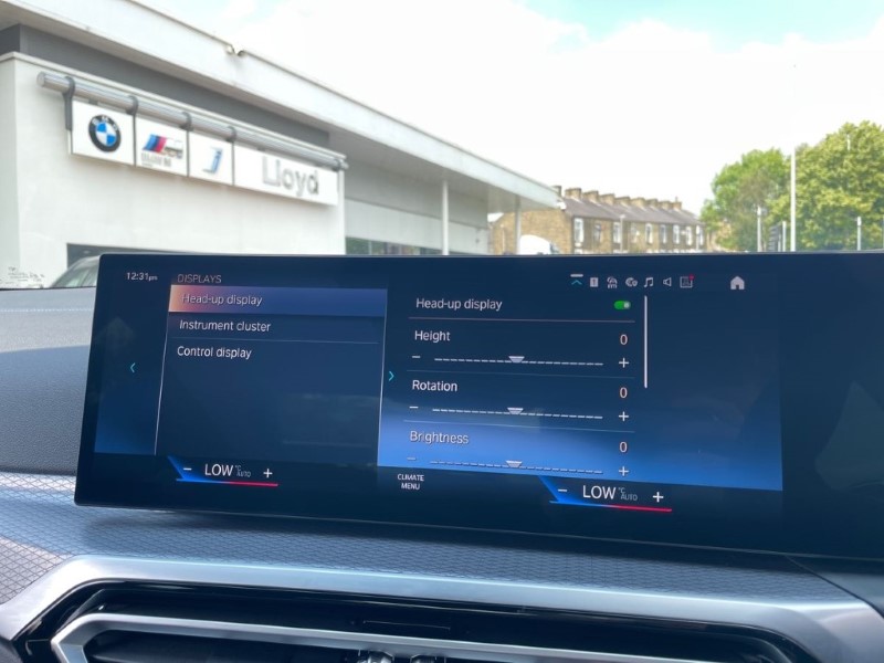 2024 (24) BMW 3 SERIES 330e xDrive M Sport 4dr Step Auto 3386904