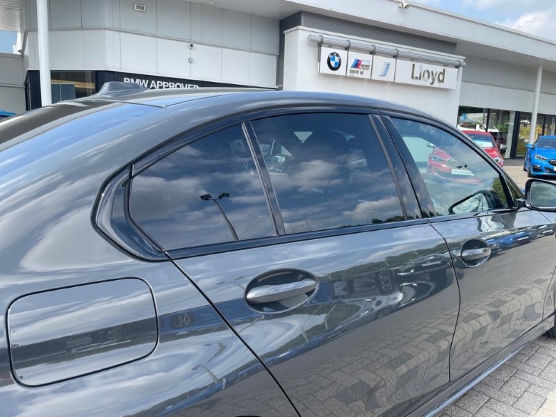 2024 (24) BMW 3 SERIES 330e xDrive M Sport 4dr Step Auto 3386920