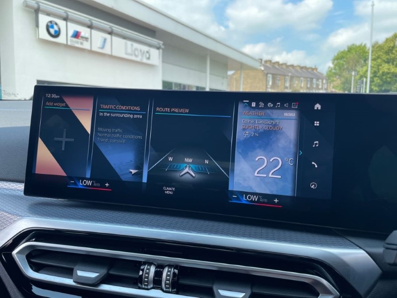 2024 (24) BMW 3 SERIES 330e xDrive M Sport 4dr Step Auto 3386899