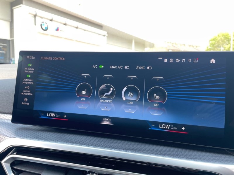 2024 (24) BMW 3 SERIES 330e xDrive M Sport 4dr Step Auto 3386903