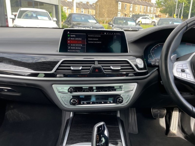 2021 (21) BMW 7 SERIES 730d M Sport 4dr Auto 3414908
