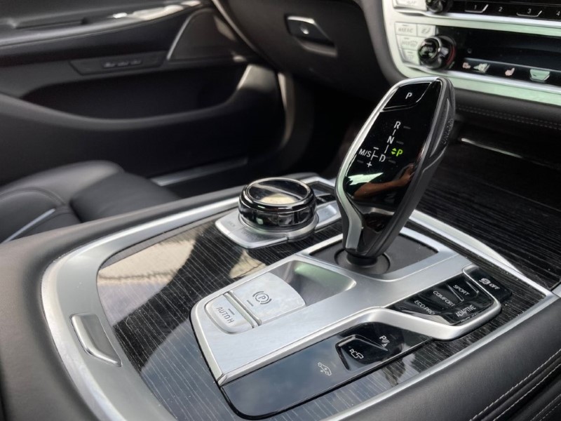 2021 (21) BMW 7 SERIES 730d M Sport 4dr Auto 3414910