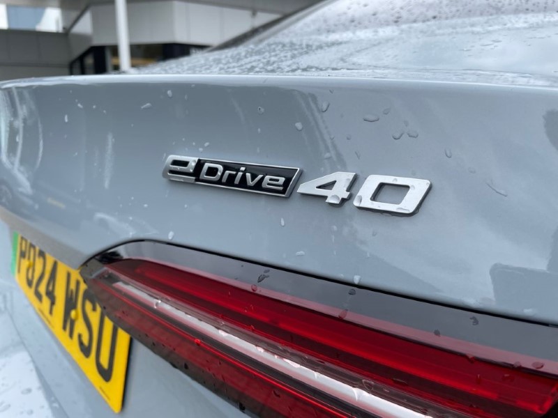 2024 (24) BMW I5 250kW eDrive40 M Sport 84kWh 4dr Auto 3399841