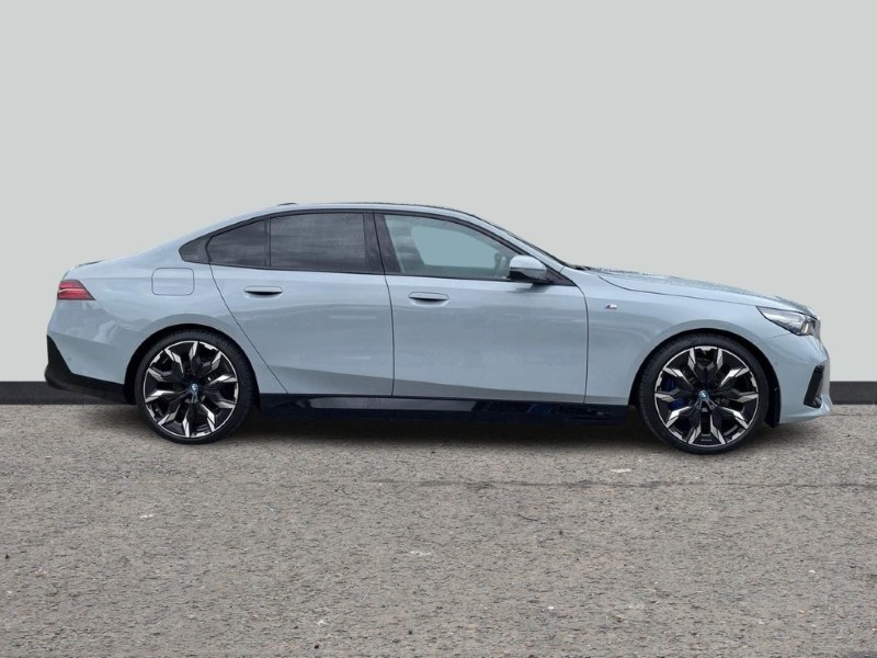 2024 (24) BMW I5 250kW eDrive40 M Sport 84kWh 4dr Auto 3399798
