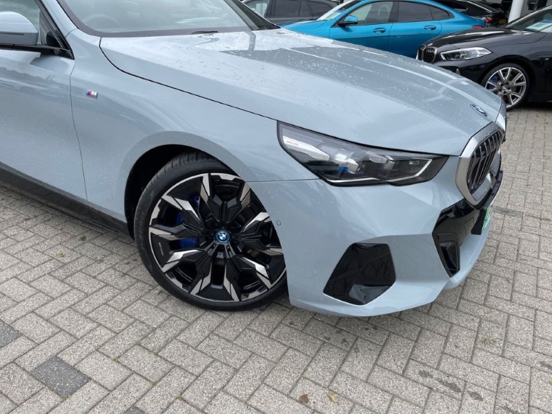 2024 (24) BMW I5 250kW eDrive40 M Sport 84kWh 4dr Auto 3399836