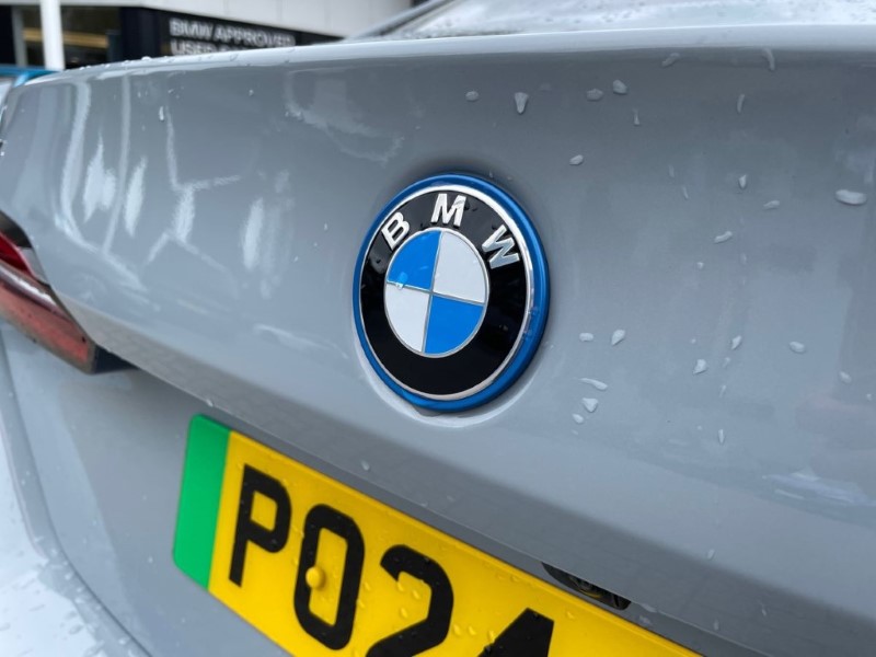 2024 (24) BMW I5 250kW eDrive40 M Sport 84kWh 4dr Auto 3399840