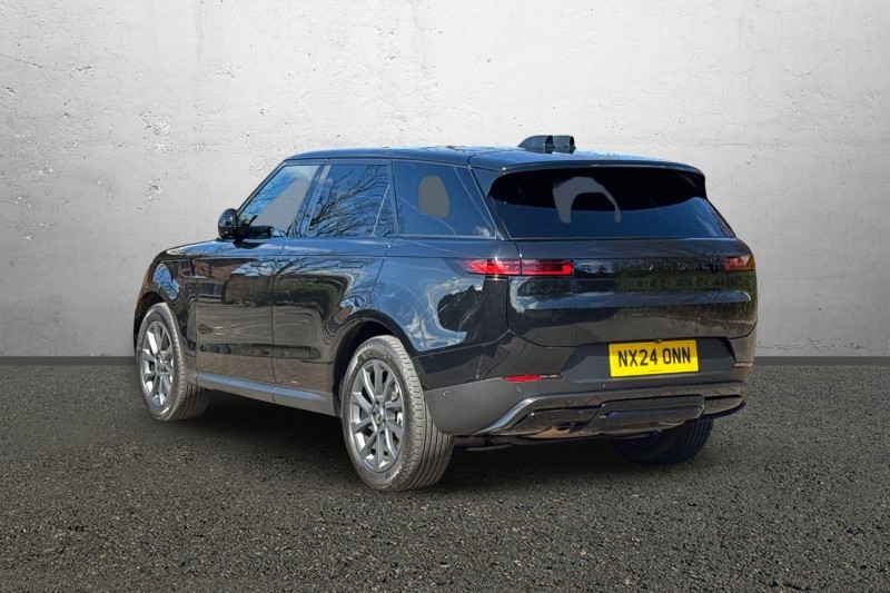 2024 (24) LAND ROVER RANGE ROVER SPORT 3.0 D300 SE 5dr Auto