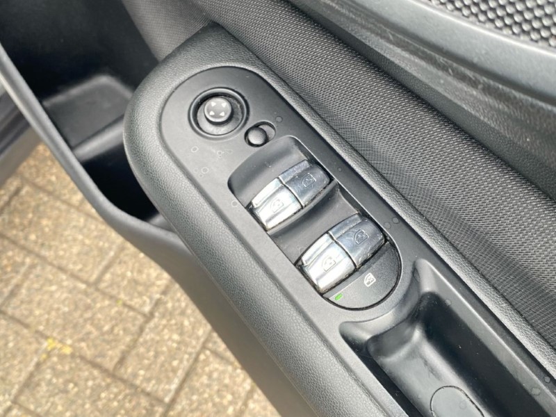 2019 (19) MINI CLUBMAN 1.5 Cooper Classic 6dr 3460657