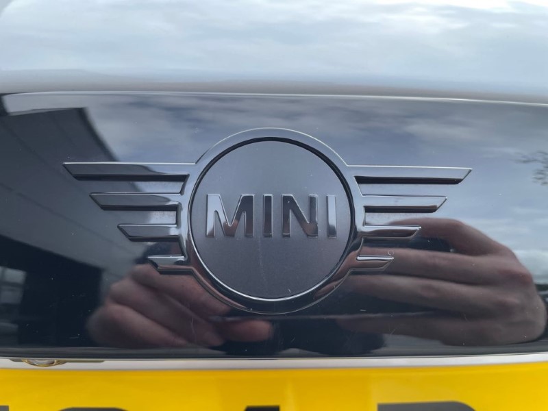 2024 (24) MINI CONVERTIBLE 2.0 John Cooper Works Premium Plus 2dr Auto 3445165