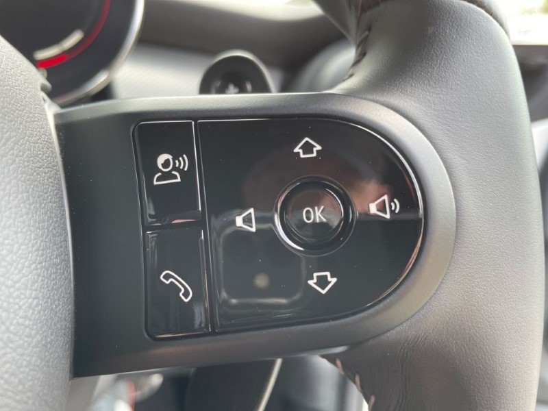 2024 (24) MINI CONVERTIBLE 2.0 John Cooper Works Premium Plus 2dr Auto 3445147