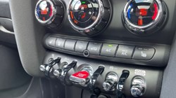 2022 (22) MINI HATCHBACK 2.0 Cooper S Exclusive 5dr Auto 3495350