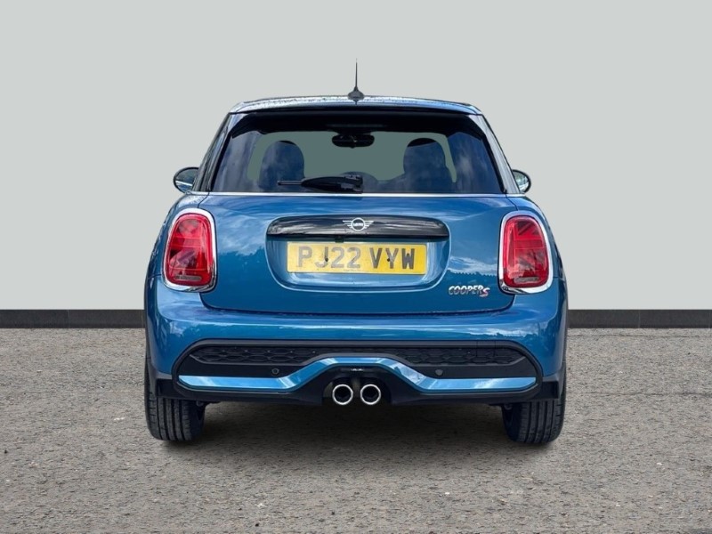 2022 (22) MINI HATCHBACK 2.0 Cooper S Exclusive 5dr Auto 3495335