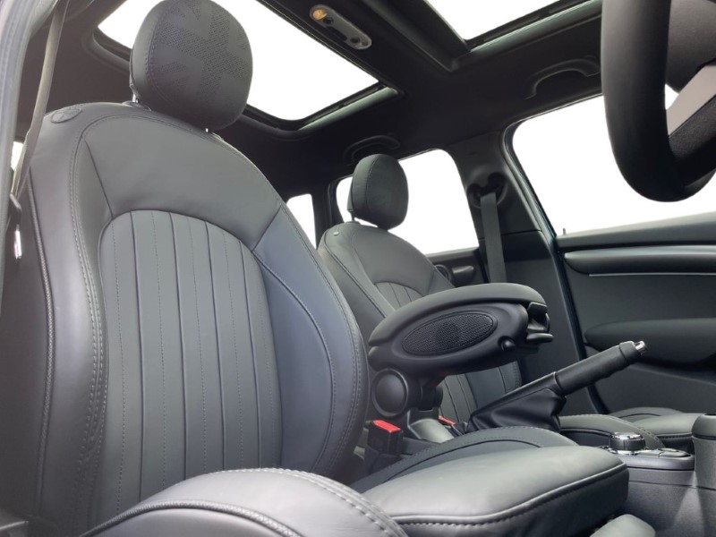 2022 (22) MINI HATCHBACK 2.0 Cooper S Exclusive 5dr Auto 3495331