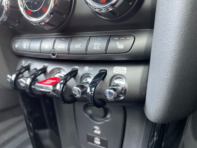 2022 (22) MINI HATCHBACK 2.0 Cooper S Exclusive 5dr Auto 3495339