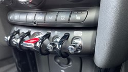 2022 (22) MINI HATCHBACK 2.0 Cooper S Exclusive 5dr Auto 3495339