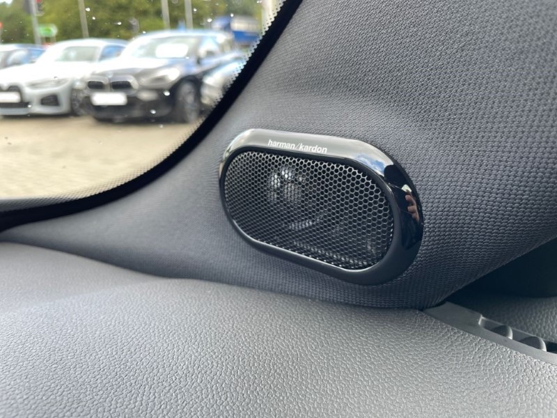 2022 (22) MINI HATCHBACK 2.0 Cooper S Exclusive 5dr Auto 3495340