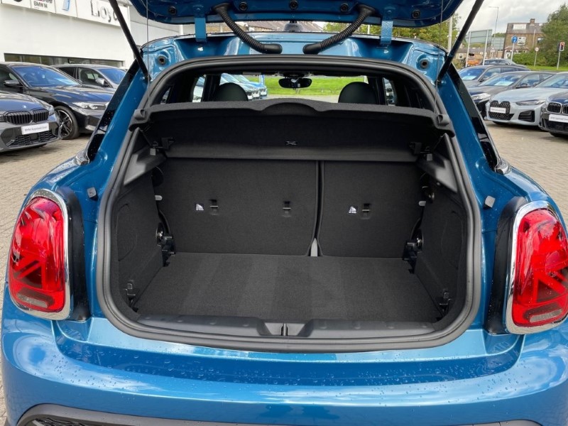 2022 (22) MINI HATCHBACK 2.0 Cooper S Exclusive 5dr Auto 3495333