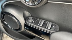 2022 (22) MINI HATCHBACK 2.0 Cooper S Exclusive 5dr Auto 3495343