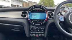 2022 (22) MINI HATCHBACK 2.0 Cooper S Exclusive 5dr Auto 3495328