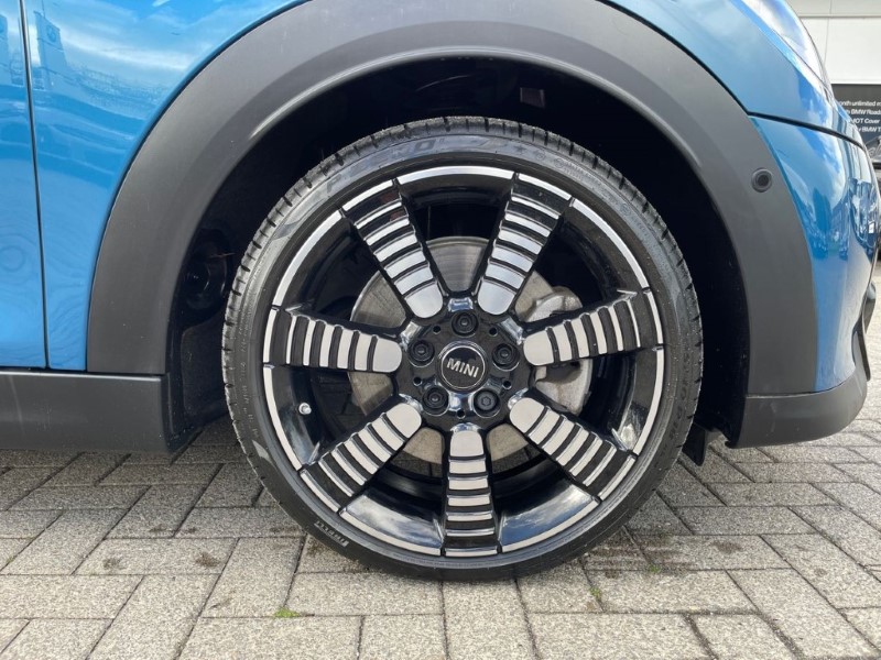 2022 (22) MINI HATCHBACK 2.0 Cooper S Exclusive 5dr Auto 3495334