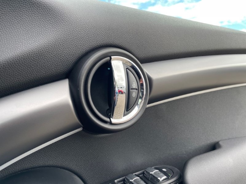 2022 (22) MINI HATCHBACK 2.0 Cooper S Exclusive 5dr Auto 3495342