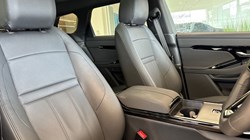 2025 (25) LAND ROVER RANGE ROVER EVOQUE 2.0 D200 Dynamic SE 5dr Auto 4494060