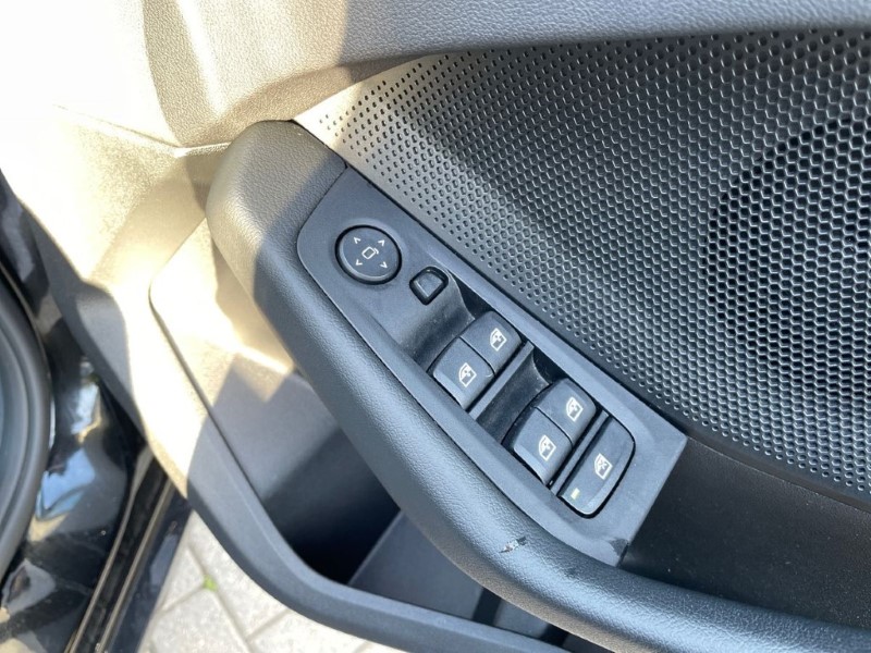 2020 (70) BMW 1 SERIES 116d SE 5dr 3497772