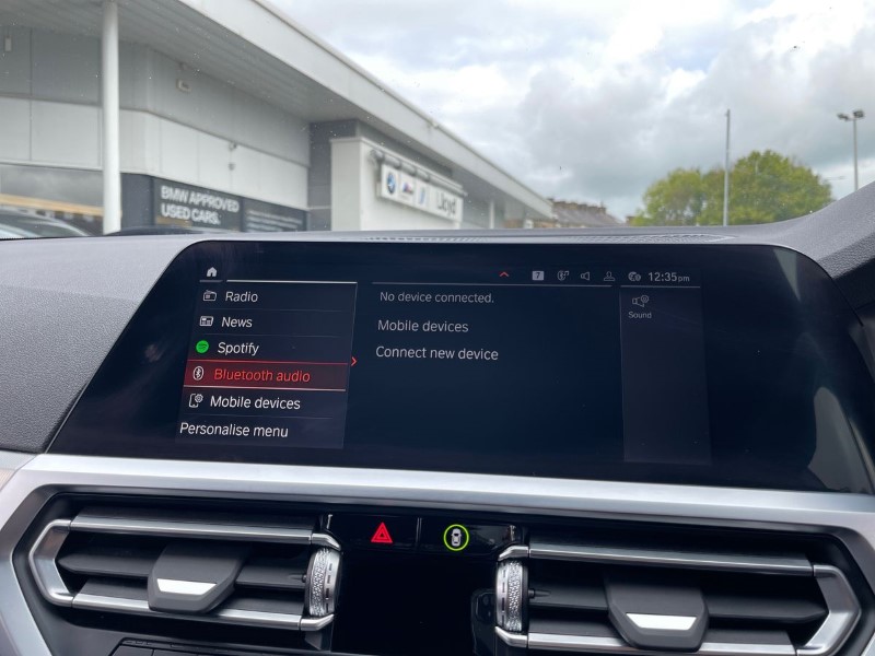 2022 (22) BMW 3 SERIES 320i xDrive M Sport 4dr Step Auto 3529813