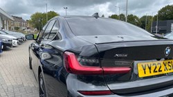 2022 (22) BMW 3 SERIES 320i xDrive M Sport 4dr Step Auto 3529830