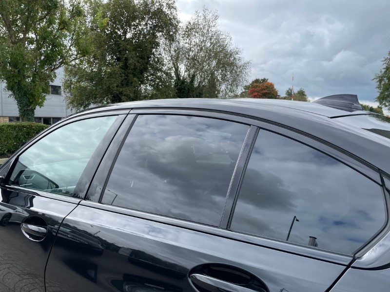 2022 (22) BMW 3 SERIES 320i xDrive M Sport 4dr Step Auto 3529834