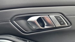 2022 (22) BMW 3 SERIES 320i xDrive M Sport 4dr Step Auto 3529809