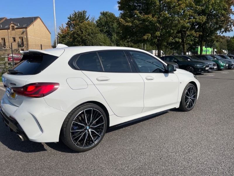 2021 (21) BMW 1 SERIES M135i xDrive 5dr Step Auto 3515387