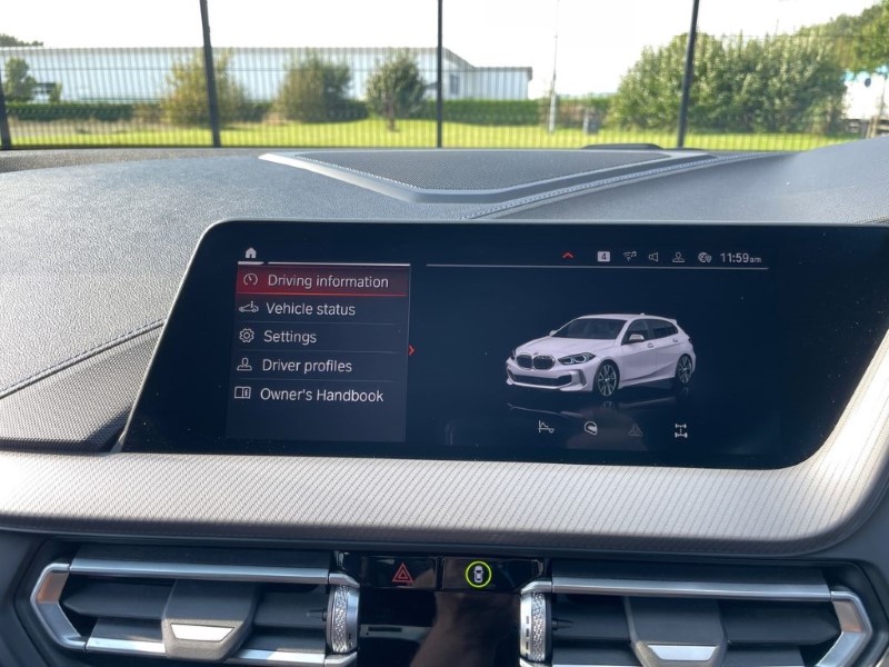 2021 (21) BMW 1 SERIES M135i xDrive 5dr Step Auto 3515375