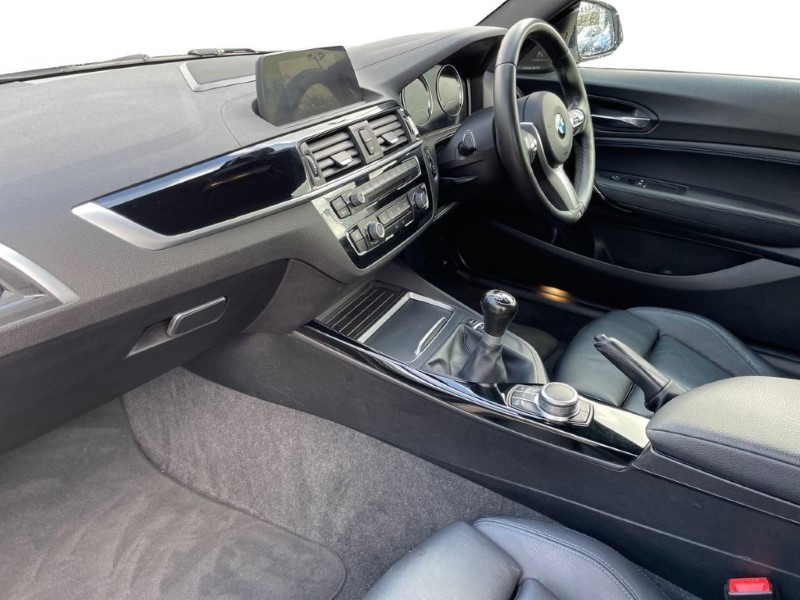 2019 (19) BMW 1 SERIES 116d M Sport Shadow Edition 3dr 3495472