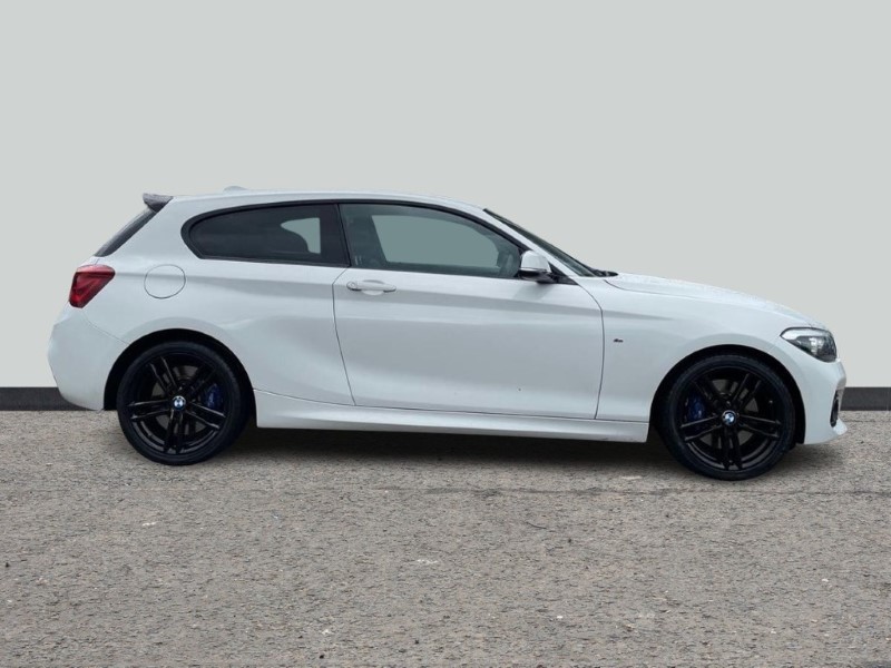 2019 (19) BMW 1 SERIES 116d M Sport Shadow Edition 3dr 3495468
