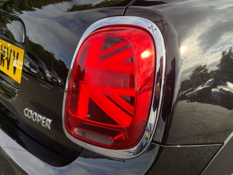 2019 (69) MINI HATCHBACK 1.5 Cooper Classic II 5dr 3532491