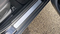 2019 (69) MINI HATCHBACK 1.5 Cooper Classic II 5dr 3532482