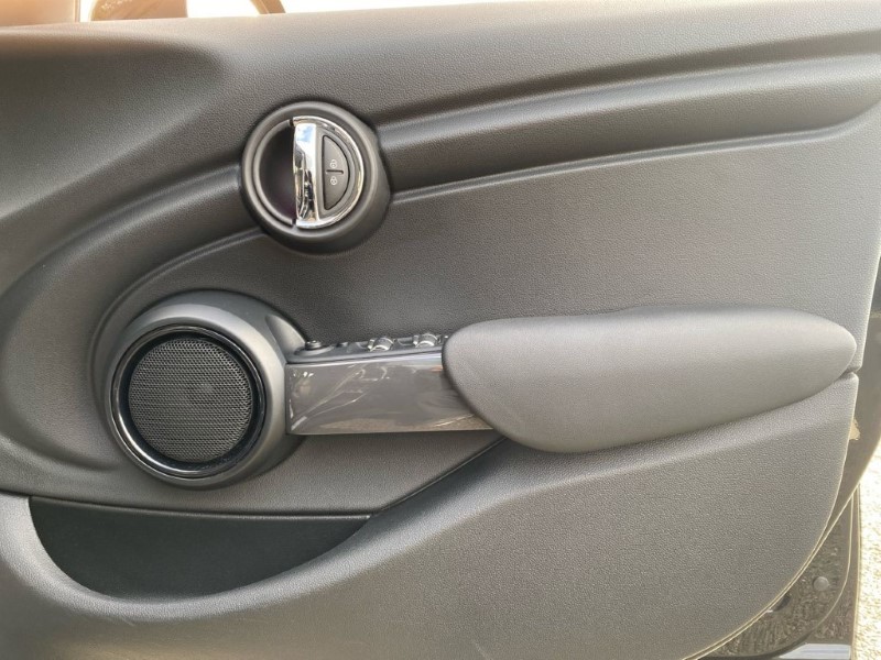 2019 (69) MINI HATCHBACK 1.5 Cooper Classic II 5dr 3532466