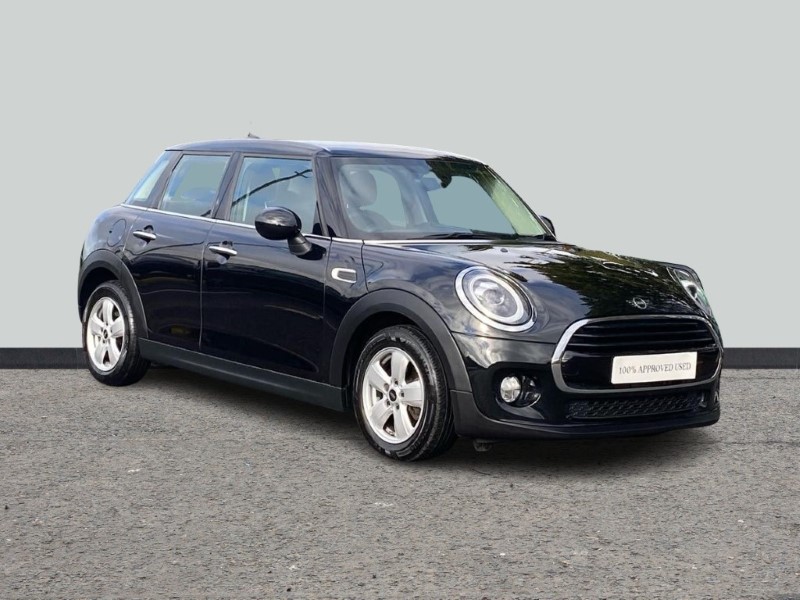 2019 (69) MINI HATCHBACK 1.5 Cooper Classic II 5dr