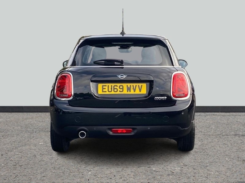 2019 (69) MINI HATCHBACK 1.5 Cooper Classic II 5dr 3532460